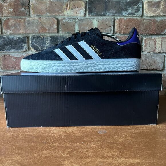 adidas Other - Adidas Gazelle ADV Low Classic Sneakers Shoes Suede Black White Men's Size 11.5